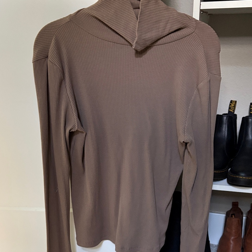 Old Navy Ribbed long sleeve - Taupe
